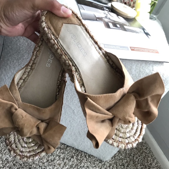 JSlides NYC Platform Sandals - Picture 4 of 4